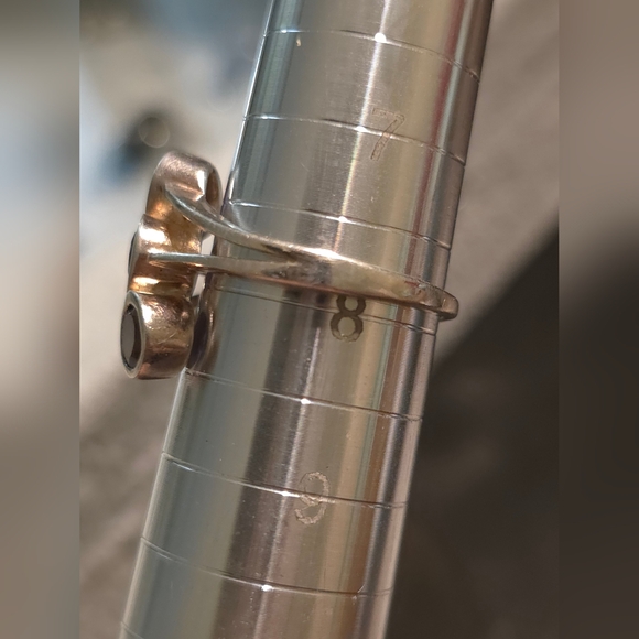 AMETHYST, STERLING SILVER 925 LADIES  RING SIZE 8 - Picture 2 of 3